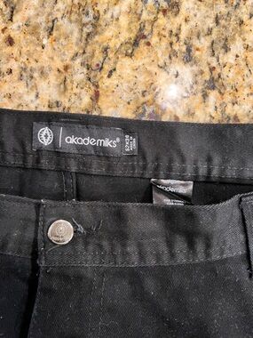 Akademiks Black Men’s Jeans - Relaxed Fit Sz 52x34